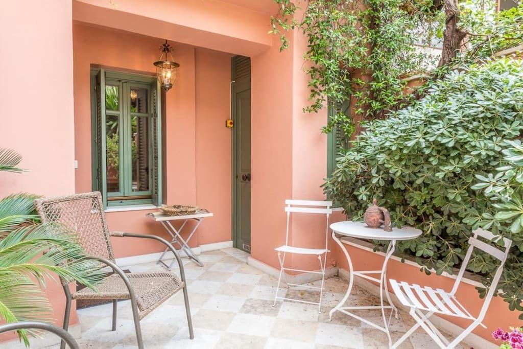 Aristocratic Home Under Acropolis Athene Buitenkant foto